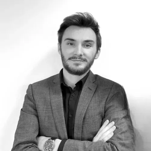 Alban Fernandez, Directeur d'Agence